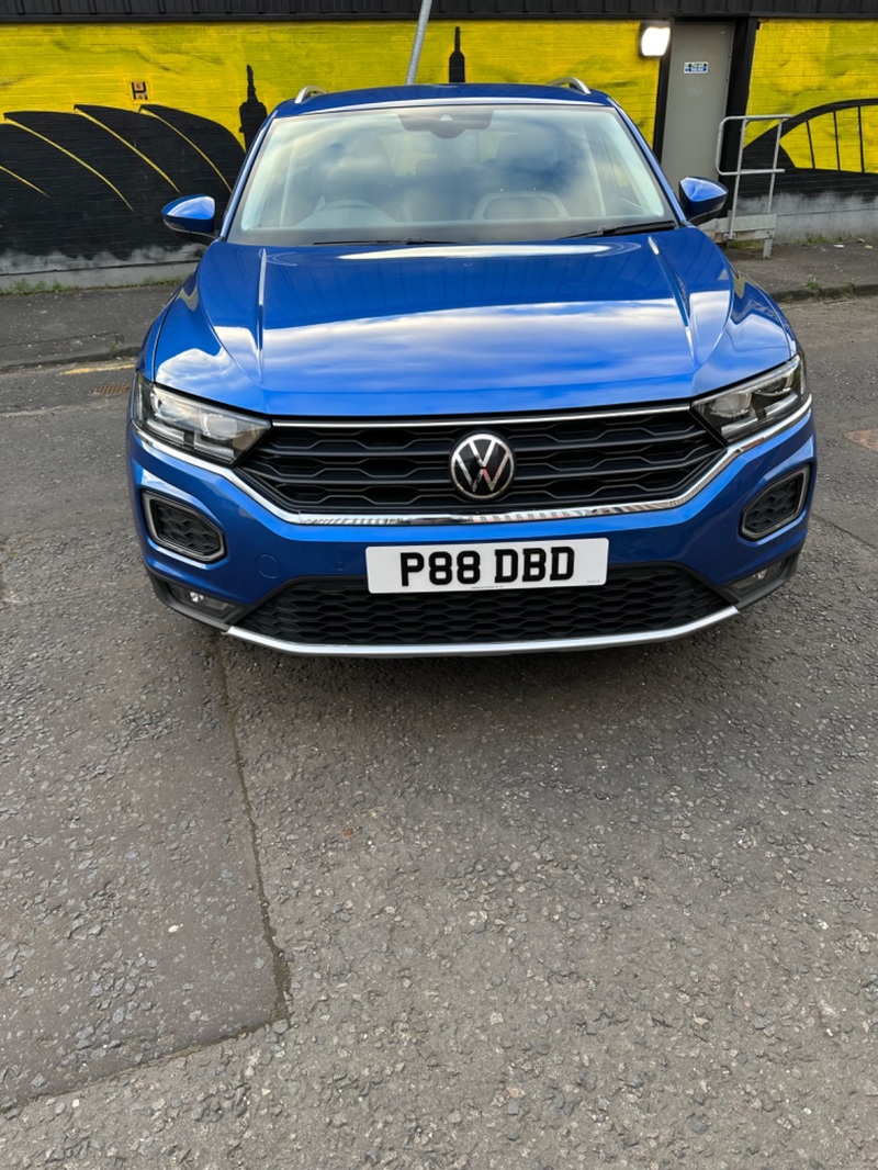 VOLKSWAGEN T-ROC