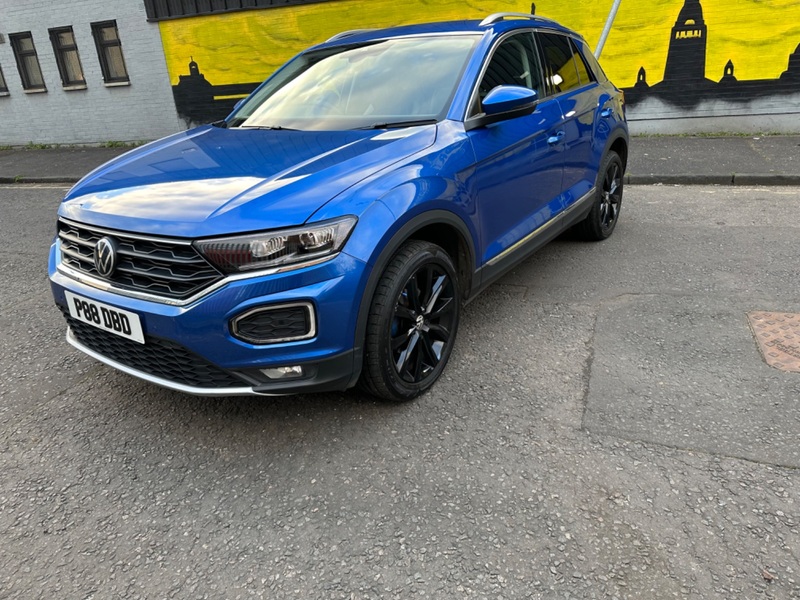 VOLKSWAGEN T-ROC