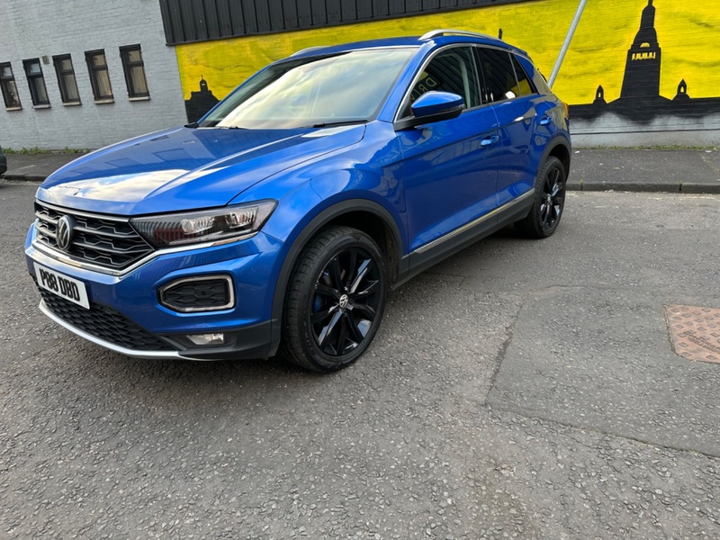 VOLKSWAGEN T-ROC